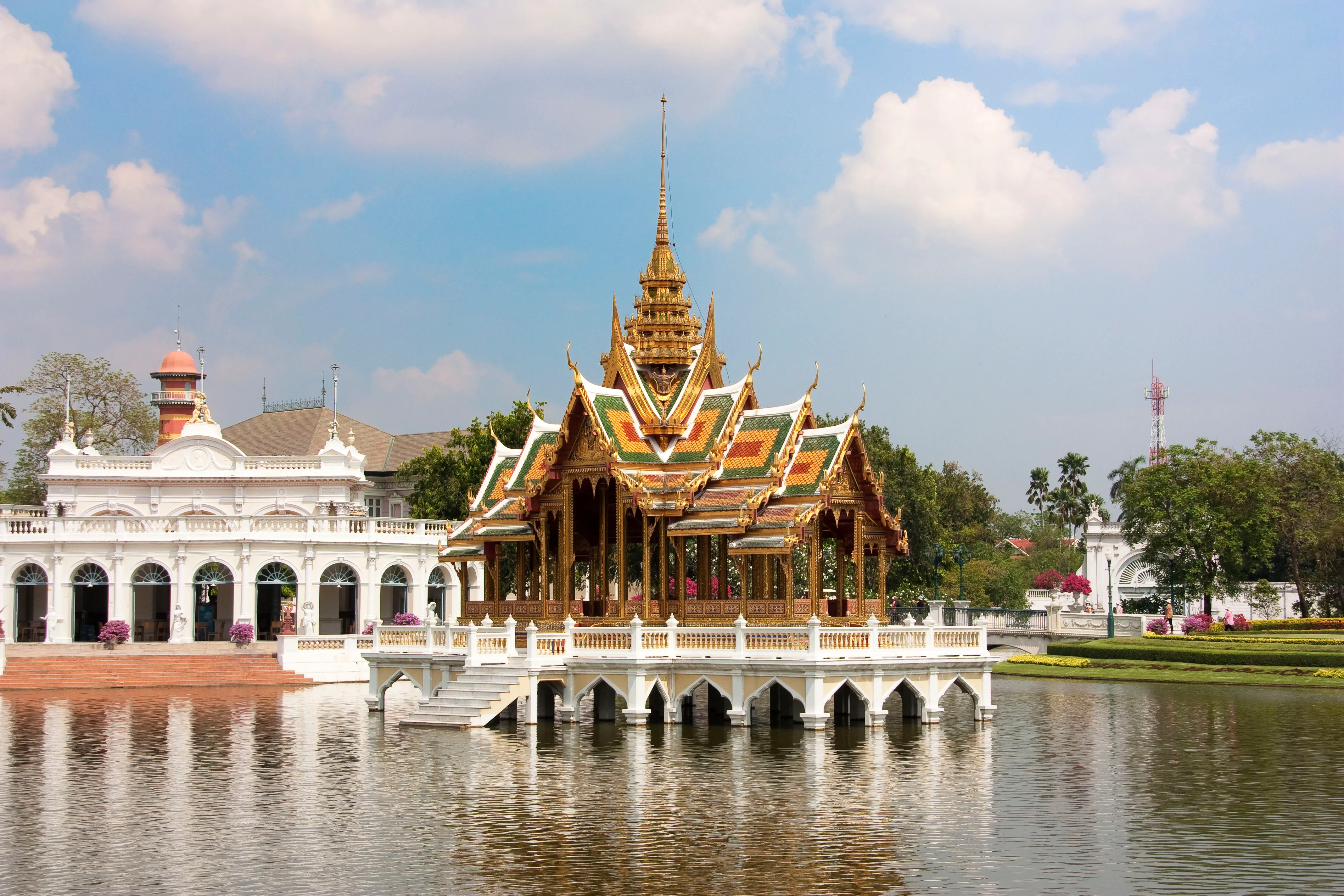 เช่ารถกรุงเทพ เที่ยวพระราชวังบางปะอิน