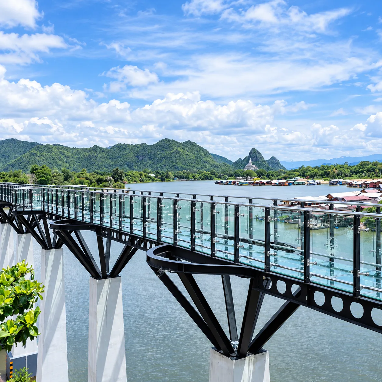 Skywalk กาญจนบุรี – อำเภอเมือง