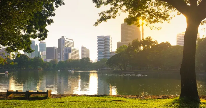 เช่ารถตู้ สวนลุมพินี