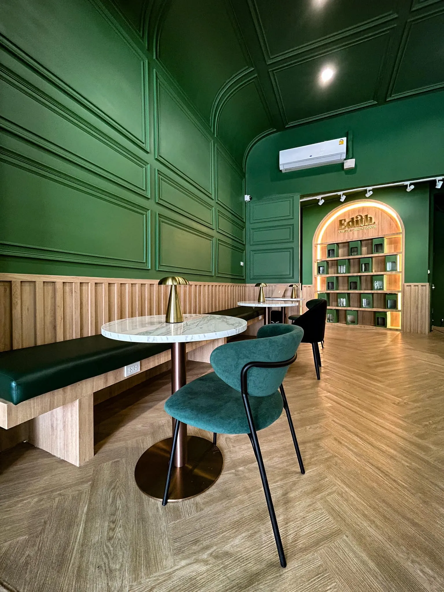 Edith Coffee & Bakinghouse