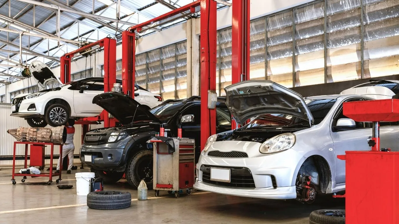 เช่ารถระหว่างซ่อม อู่ซ่อมรถ 3 คัน